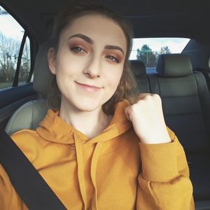 Meet your Posher, Haley